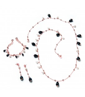 Ružový náramok SUZANNE s riečnou perlou a onyxom