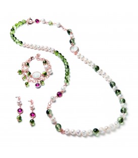 Náramok BEATRICE s riečnou a Malorka perlou, zeleným kremeňom a so svetlým a fuchsia kryštálom